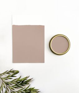 MADE-BY-PAINT-MINERAL-PAINT-ROMANCE